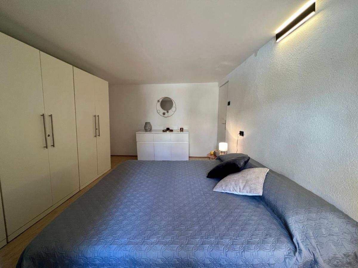 רוביני Apartment Eleni מראה חיצוני תמונה